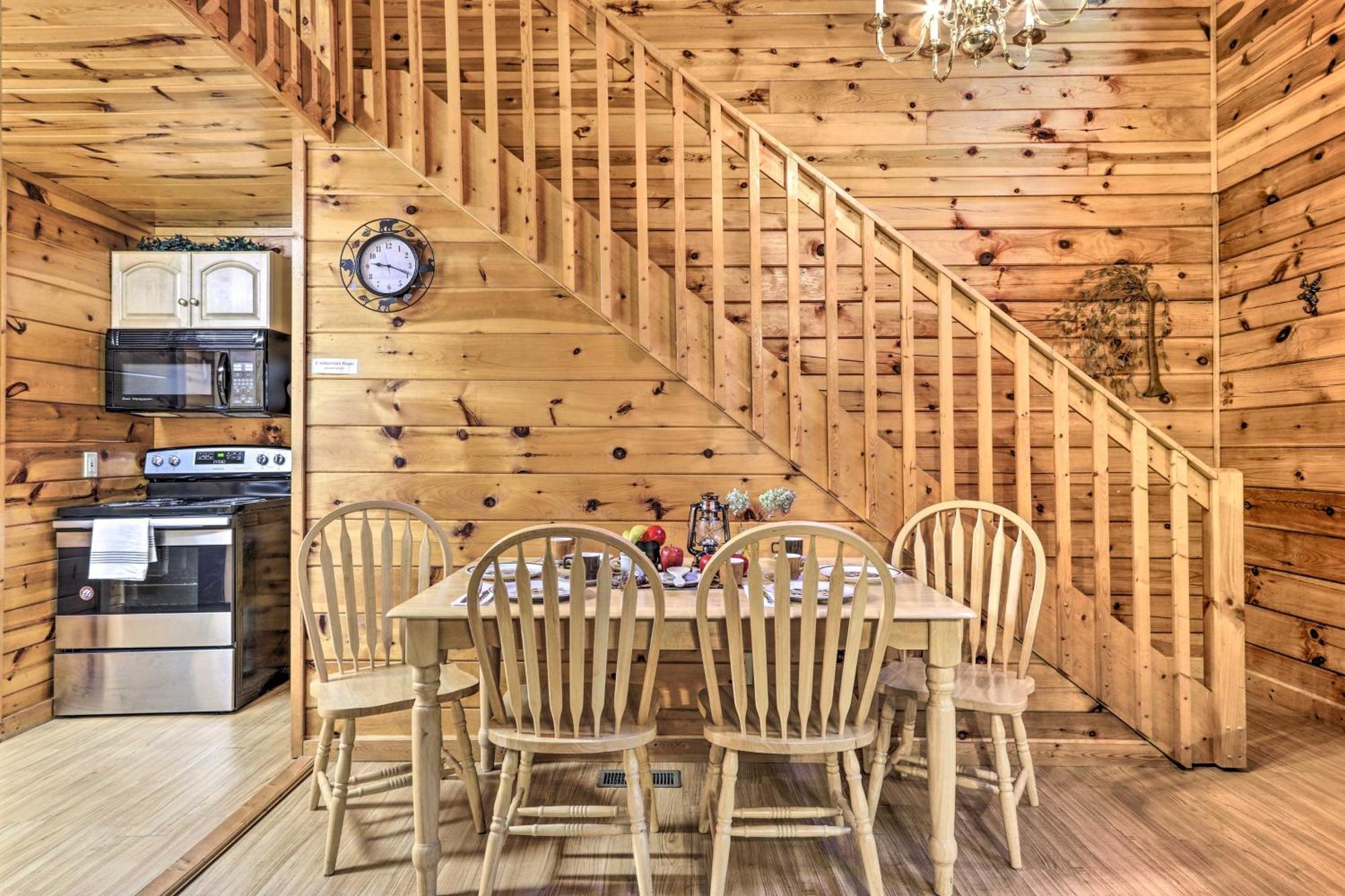 Cozy Mountain Cabin In Perfect Location Sevierville Exterior foto